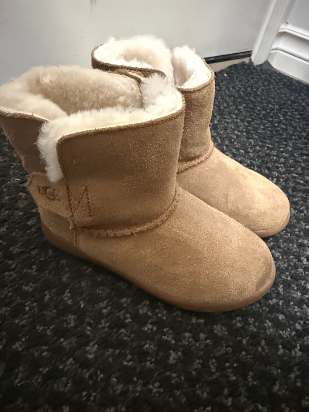 UGG Keelan Boots Size 9T